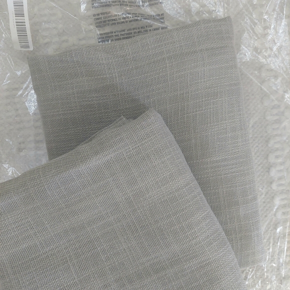 NWOT! Quince Cotton Sheer Gray Curtains- Set Of 2 Panels! 48"x84" (F67) - Picture 7 of 13